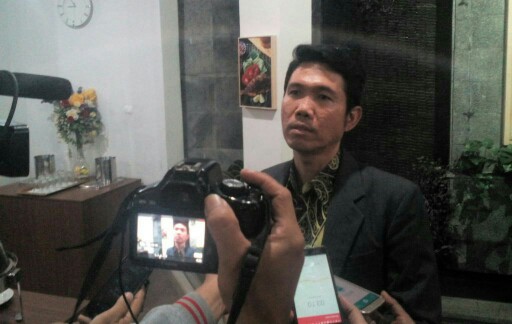 Dr Agus Aribowo, M.M., saat wawancaranya dengan awak media terkait dengan kajian Pilgub Jabar di Dafam Rio Hotel, Jl RE Martadinata, Kota Bandung, (5/1/2018). 