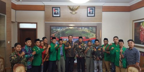 Kunjungan pengurus GP Ansor Kota Semarang ke Walikota Semarang, H Hendrar Prihadi. (30/4/2018). 
