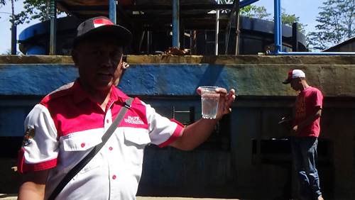 Sampel air limbah yang diambil dari bak outlet PT Safilindo Permata