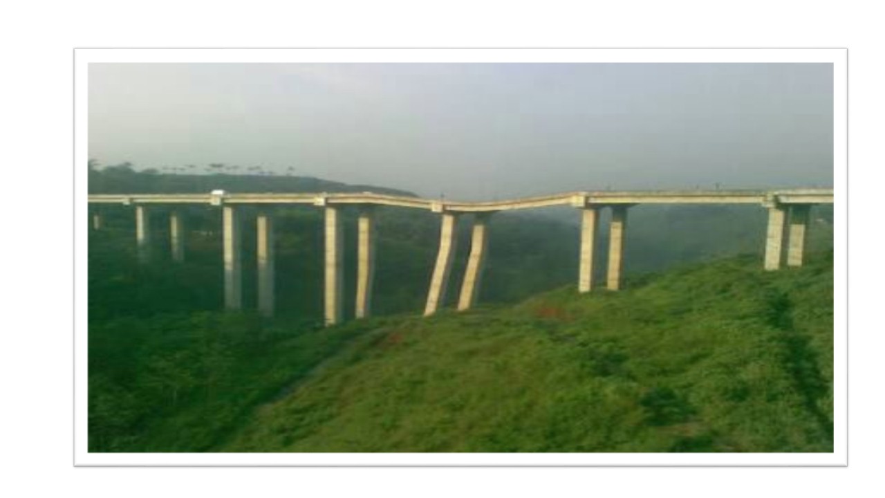 Jembatan Cisomang KM 100+700 Jalan Tol Purbaleunyi Nyaris Retak