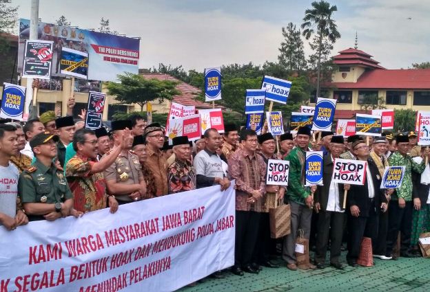 Deklarasi Anti Hoax di Mapolda Jabar, Selasa (13/3/2018).