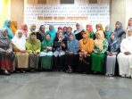 Nyai Kamila Hamidah, pengasuh Pondok Pesantren Maslakul Huda Al Kautsar Kajen Pati membacakan hasil Halaqoh Ulama Perempuan