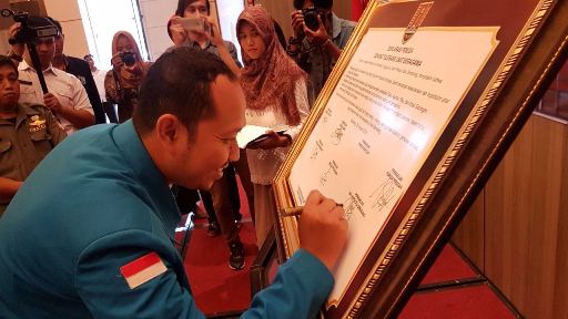 Pemuda Lintas Agama Kota Semarang Deklarasi Damai