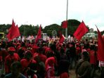 Unjuk rasa buruh di Istana Merdeka