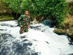 Prajurit TNI Praka Liria Yandra Menderita Sakit Kulit Setelah Terjun Ke Sungai Yang Diduga Tercemar Limbah