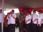 Menristekdikti RI Mohamad Nasir di Acara Deklarasi Gebyar Edukasi 3R KKN Tematik Citarum harum di Desa Cilampeni, Kabupaten Bandung.
