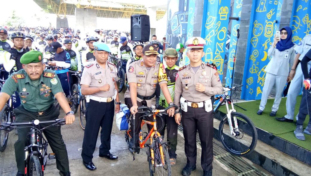 Kapolres Bandung Gowes Bersama 2.500 Bikers