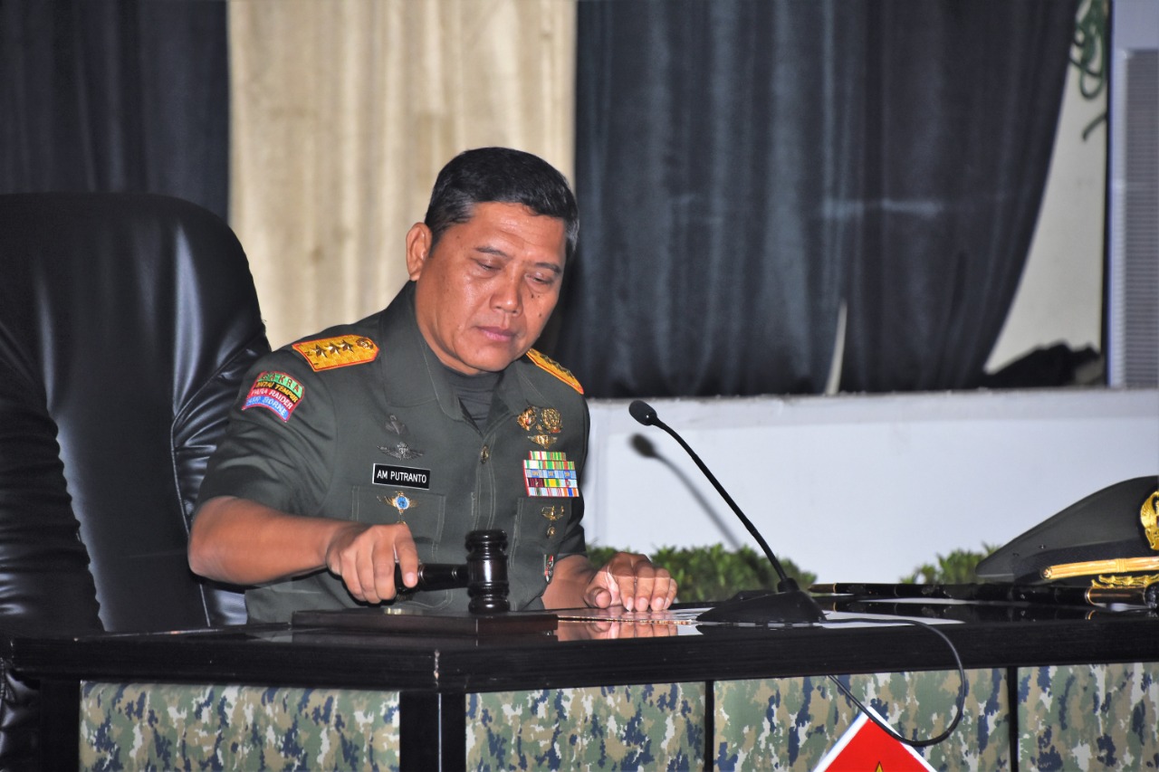 Dankodiklatad Tutup Diklapa I Kecabangan TNI AD