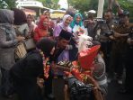 Hari Jadi Ke-17 Kota Banjar Walikota Dapat Hadiah Kue Ulang Tahun Dari Ksatria Citanduy