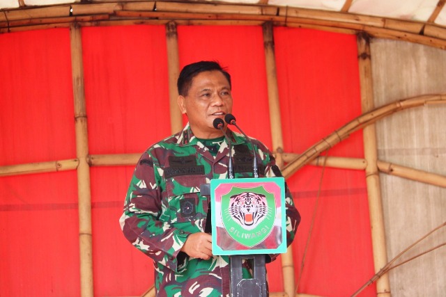 Kunjungi Sektor 7 Satgas Citarum, Pangdam III Siliwangi Ingatkan Industri Tidak Buang Limbah Ke Sungai