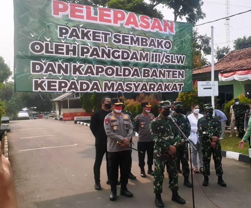 Pangdam III Siliwangi Dan Kapolda Banten Lepas Distribusi Paket Sembako Untuk Masyarakat