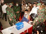 Pangdam III Siliwangi Dampingi Wantimpres Tinjau Serbuan Vaksinasi Di Cirebon