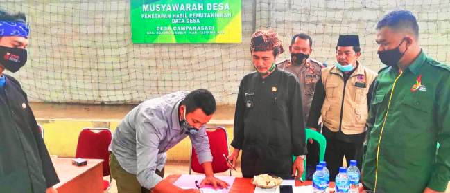 Kapolsek Bojong Gambir Hadiri Musyawarah Penetapan Pendataan SDGs 2021 di Desa Cempakasari Kecamatan Bojonggambir