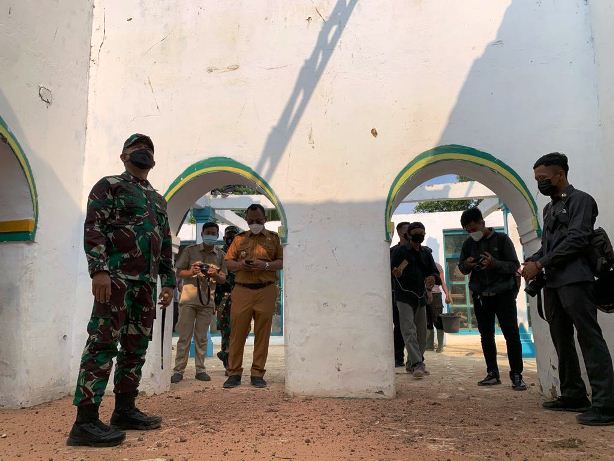Kodam III Siliwangi Rehab Masjid Tua Di Perbukitan Mekarsari Pulomerak Banten