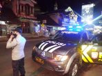 Minimalisir Gangguan Kamtibmas Dan Cegah Penyebaran Covid-19, Personel Polsek Cibalong Laksanakan Patroli Blue Light