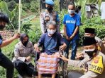 Sinergitas TNI Polri Berikan Bansos Sembako Dan Kursi Roda Untuk Warga Cililin
