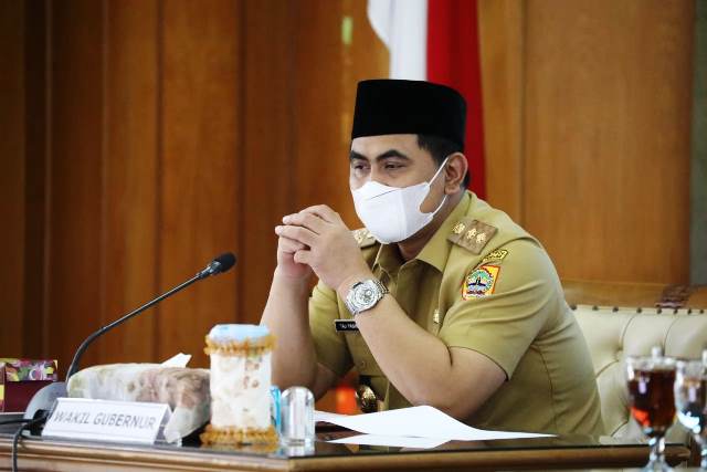 Top Up BLT DD di Jateng Sudah Tersalur 76,49 Persen Top Up BLT DD di Jateng Sudah Tersalur 76,49 Persen