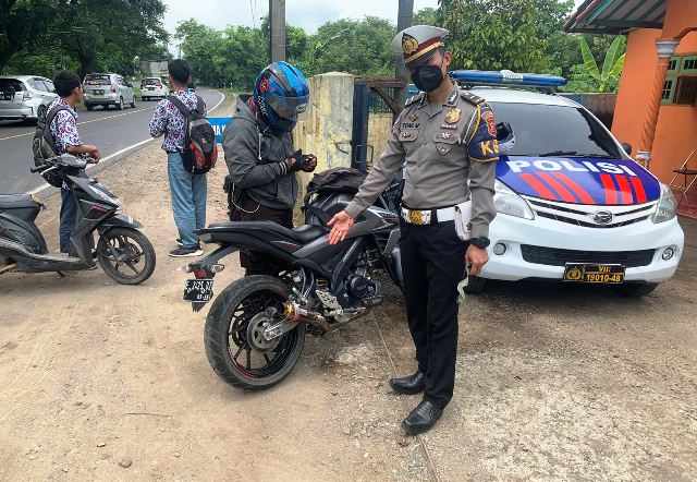 Selama Januari 2022, Polda Jabar Berhasil Razia 2.412 Knalpot Bising