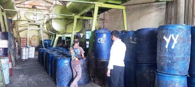 Pastikan Ketersediaan Stok Minyak Goreng di Kota Sukabumi, Polisi Tinjau Langsung Distributor