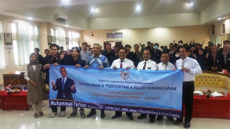 Muhammad Farhan Gelar Sosialisasi dan Penguatan 4 Pilar Kebangsaan di UIN SGD Bandung