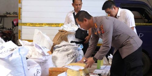 Polisi Gerebeg Pabrik Mie Formalin Di Margaasih Bandung