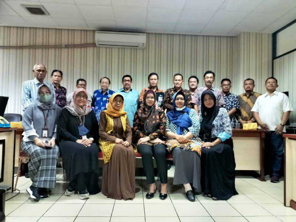 Temui Dewan Pendidikan Kota Semarang, Paguyuban Pengurus Komite SMP Minta Tinjau Ulang Sistem Zonasi