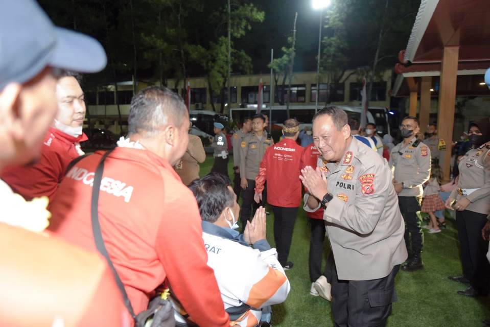 Kapolda Jabar Sambut Kedatangan Atlet dan Official ASEAN Paragames Asal Jawa Barat
