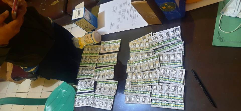 Polisi Bongkar Pengiriman Ilegal Obat Keras Melalui Ekspedisi