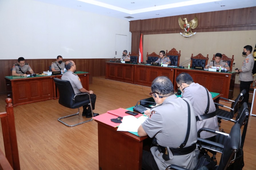 Mantan Kapolres Bandara Soetta Di PTDH