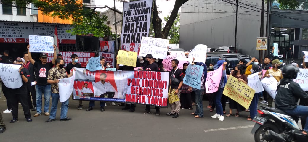 Dijaga "Jokowi", Eksekusi Pengosongan Pelajar Pejuang 43 Urung Dilaksanakan