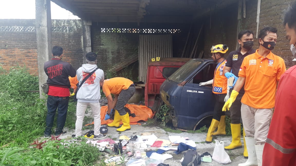Warga Geger Penemuan Mayat Di Lahan Kosong Jalan Mashudi Kota Tasikmalaya