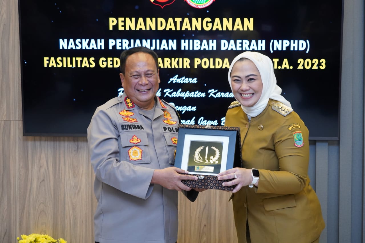 Pemkab Karawang Tandatangani Perjanjian Hibah Daerah Dengan Polda Jabar