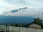 Gunung Kerinci Erupsi, Semburkan Kolom Abu Setinggi 150 Meter