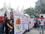 Massa PMPRI Gelar Aksi Unjuk Rasa di PTPN III, Tuding General Manager dan Pimpinan Kebun Sei Dadap Tidak Becus Bekerja