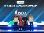 Dorong Inisiatif Berkelanjutan, Solusi Bangun Indonesia Pabrik Narogong Raih Penghargaan Indonesian SDGs Awards (ISDA) 2023
