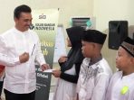 Gelar Safari Ramadan, Solusi Bangun Indonesia Pabrik Narogong Bagikan Santunan untuk Sahabat Difabel dan Anak Yatim