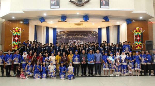 Pelepasan Siswa Siswi