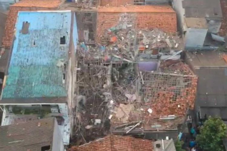 Ledakan Dahsyat Guncang Pamulang Tangsel Pagi Ini, 5 Rumah Rusak dan 4 Warga Terluka