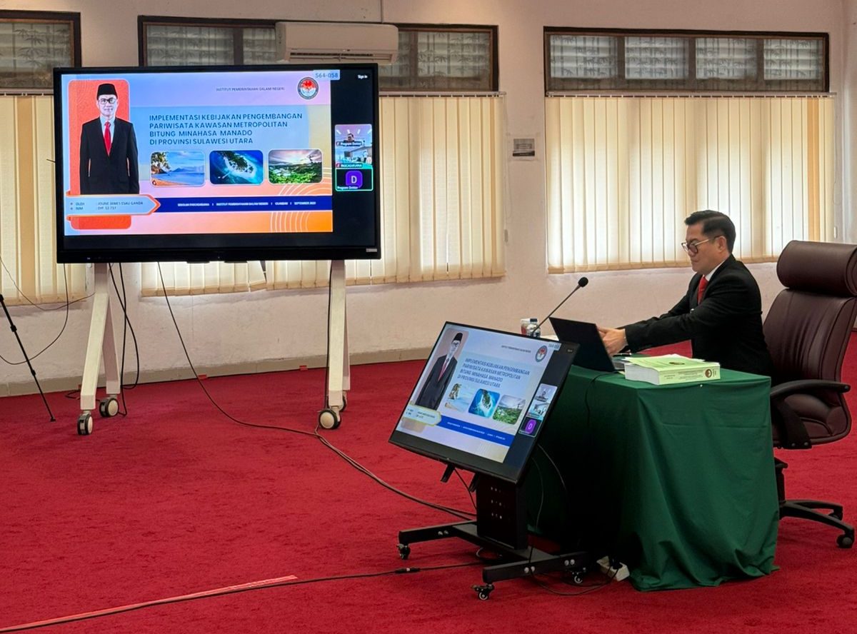 Sekjen Apkasi Joune Ganda Raih Predikat “Sangat Memuaskan” dalam Ujian Seminar hasil Penelitian Doktoral IPDN