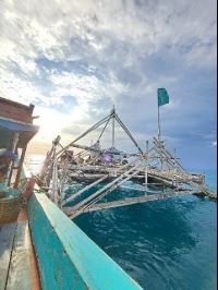 Membaca Dinamika Bagan Apung di Palabuhanratu dari Sisi Spasial dan Operasional Membaca Dinamika Bagan Apung di Palabuhanratu dari Sisi Spasial dan Operasional